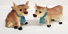 Load image into Gallery viewer, Vintage Norcrest Cows H 697 Salt &amp; Pepper Shakers
