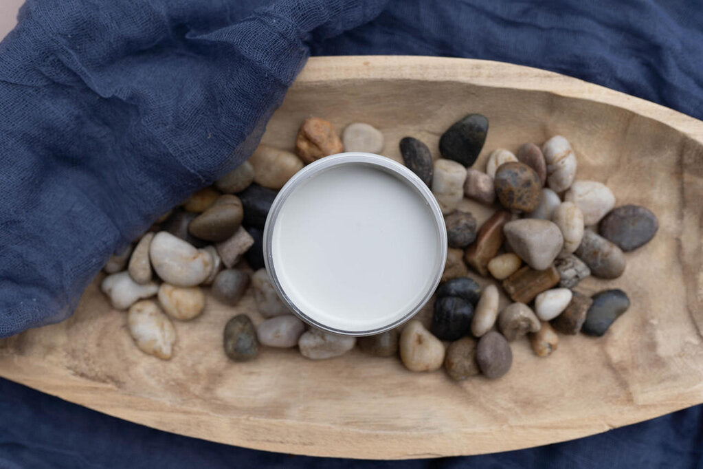 Silk All-in-One Mineral Paint - Glacier