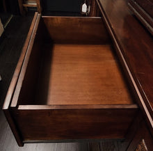 Load image into Gallery viewer, SET 3-Pc Pier 1 Melia Dresser and Two Nightstands
