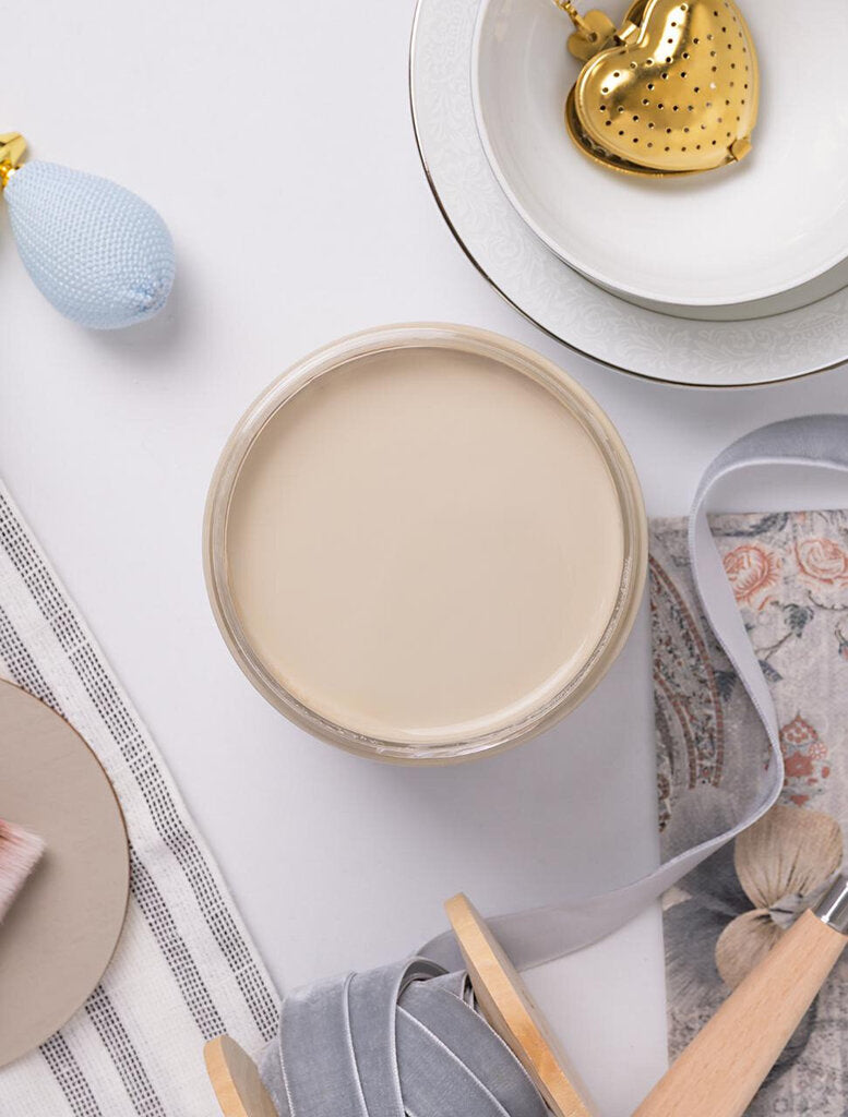 Silk All-in-One Mineral Paint - French Villa