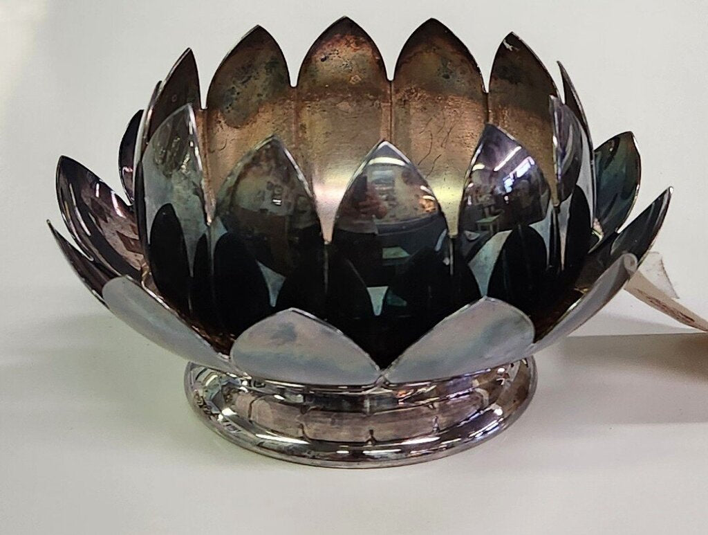 Reed & Barton 3002 Water Lily Centerpiece - 2 Pc