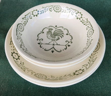 Load image into Gallery viewer, SET 4-Pc Vintage Scio Pottery Provincial Green Rooster Bowls
