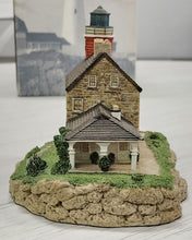 Load image into Gallery viewer, Harbour Lights Selkirk, NY Lighthouse w/Certificate of Authenticity &amp;
