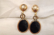 Load image into Gallery viewer, Vintage Amco Faux Onyx 12k gf Screwback Earrings

