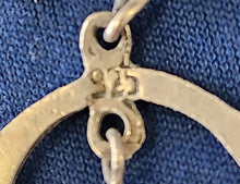 Load image into Gallery viewer, Sterling Silver Debossed Floral Hoop Earrings 925
