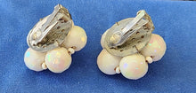 Load image into Gallery viewer, Vintage Iridescent Faux Pearl Cluster Clip Earrings
