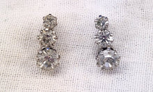 Load image into Gallery viewer, Vintage Silvertone Crystal Earrings
