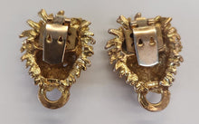 Load image into Gallery viewer, Pair Vintage Bluette France Goldtone Lion's Head Shoe Clips
