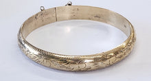 Load image into Gallery viewer, Sterling Silver 925 Gold Vermeil Debossed Bracelet
