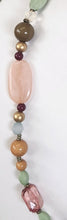 Load image into Gallery viewer, Multicolor Beaded Necklace
