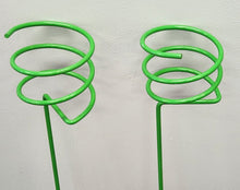 Load image into Gallery viewer, PAIR Beach Stake Spiral Drink Holders
