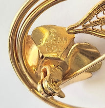 Load image into Gallery viewer, Vintage Sarah Coventry Goldtone Brooch with Rose
