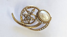 Load image into Gallery viewer, Goldtone Faux Pearl &amp; Rhinestone Brooch
