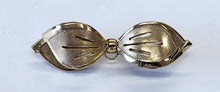 Load image into Gallery viewer, Gold Bow Pin
