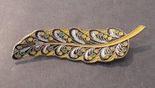 Load image into Gallery viewer, Vintage Damascene Feather Pin
