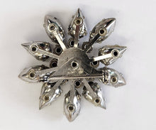Load image into Gallery viewer, Vintage Rhinestone Flower Blossom Brooch
