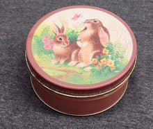 Load image into Gallery viewer, Vintage Coaster Set in Tin

