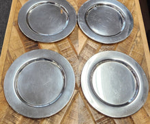 Load image into Gallery viewer, SET 8-Pc Wm A. Rogers Silverplate Bread Plates
