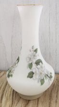Load image into Gallery viewer, Vintage Norleans Frosted Glass Vase
