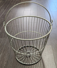 Load image into Gallery viewer, NEW Aluminum Wire Basket XL 4946
