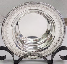 Load image into Gallery viewer, Reed &amp; Barton Riviera Silverplate Serving Bowl #1202
