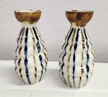 Load image into Gallery viewer, PAIR Japanese Tokkuri Sake Bottles
