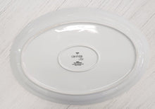 Load image into Gallery viewer, Spal Fine Porcelain Oval Platter

