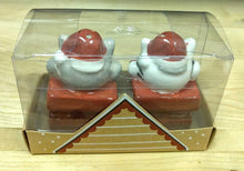 Load image into Gallery viewer, NEW Santa Cat in Chimney Salt &amp; Pepper Set
