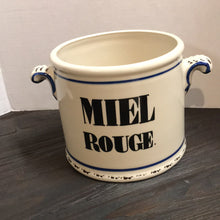 Load image into Gallery viewer, NEW 7&quot; Stoneware &quot;Miel Rouge&quot; Crock
