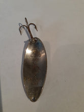 Load image into Gallery viewer, VINTAGE Little Cleo Wigl Fishing Lure
