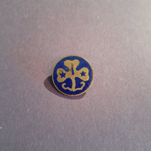 Load image into Gallery viewer, VINTAGE Girl Scouts Blue Clover Lapel Pin

