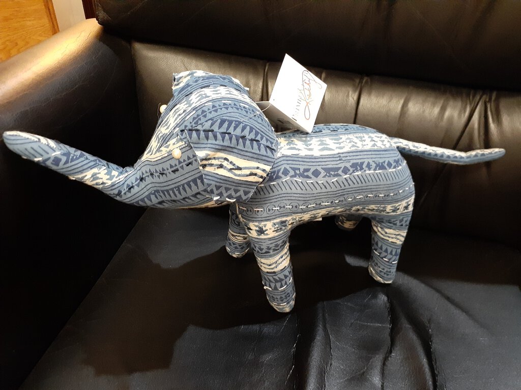 *NEW Blue & White Kantha Elephant-Decorative Stripes - 37435