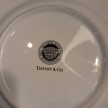 Load image into Gallery viewer, Tiffany &amp; Co. The White House Bicentennial Plate, 1992
