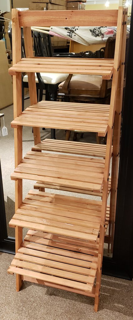 Wall-Leaning Display Shelf – Starboard Home