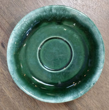 Load image into Gallery viewer, Vintage Hull USA Pottery Green Agate Saucer
