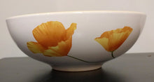 Load image into Gallery viewer, 8.5&quot; Pfaltzgraff Serving Bowl - White/Yellow
