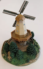 Load image into Gallery viewer, Danbury Mint &quot;Sanssouci Windmill&quot; Potsdam, Germany
