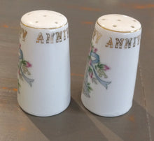 Load image into Gallery viewer, Vintage Lefton #6293 Salt &amp; Pepper Shakers - Happy Anniversary
