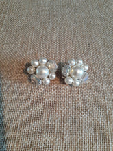 Load image into Gallery viewer, Faux Pearl Clip On Earrings
