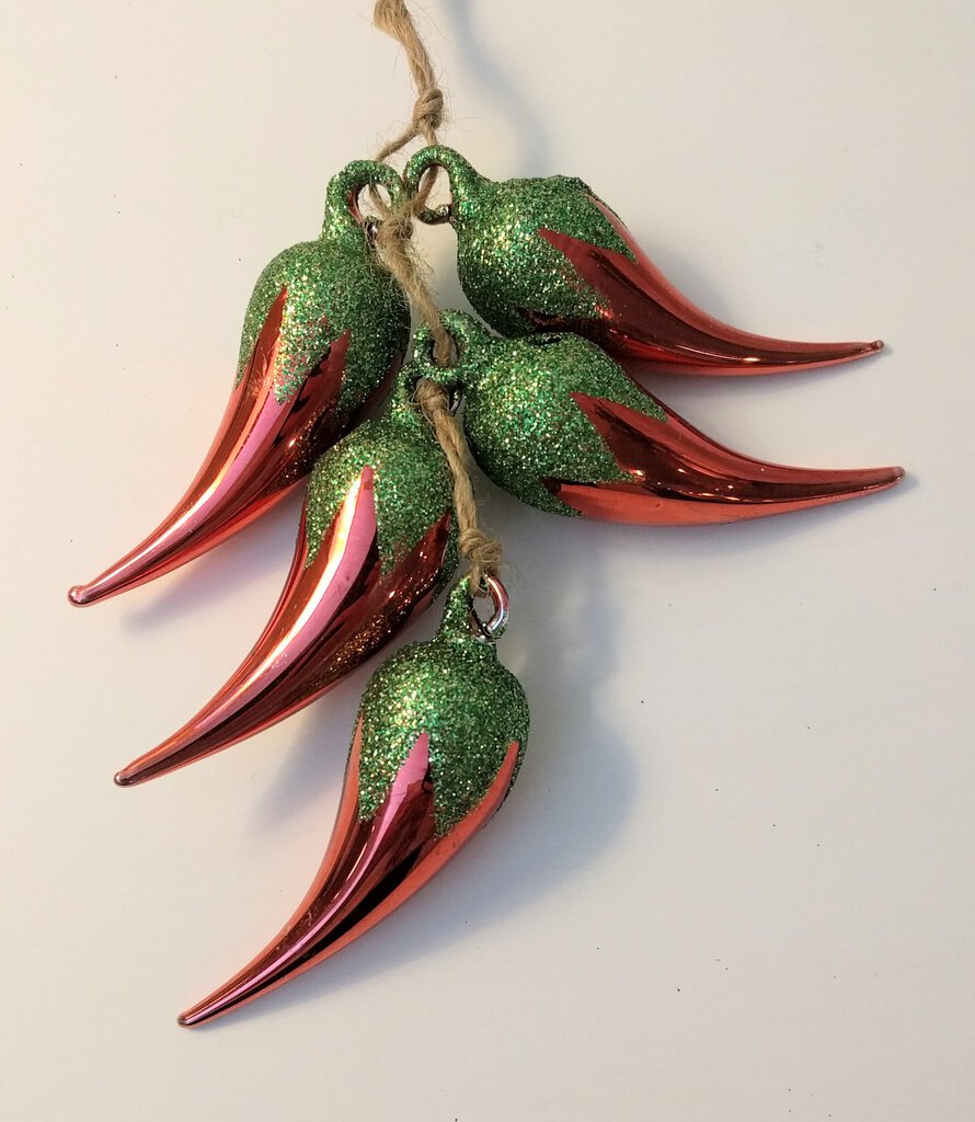 NEW Red Chili Pepper Cluster Glass Ornament 914120