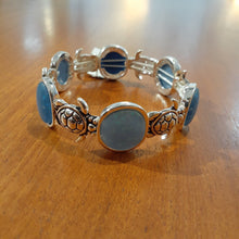 Load image into Gallery viewer, NEW Bracelet - Turtles &amp; Glitter Resin 8005541
