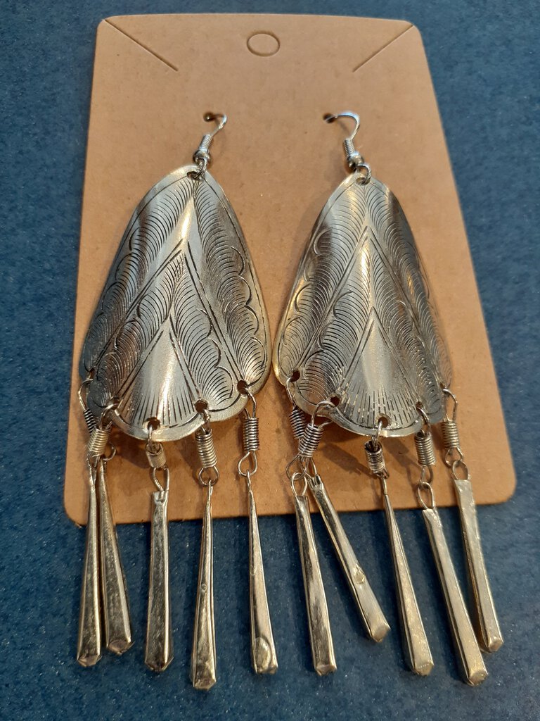 NEW Earrings - Stamped Metal Tassel Scalloped Diamond Silver