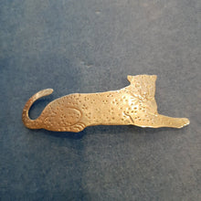 Load image into Gallery viewer, NEW Pin - Stamped Metal Cheetah Silver
