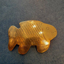 Load image into Gallery viewer, NEW Pin - Stamped Metal Medium Fish Gold
