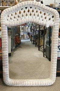NEW 27"x43" Sandy Beach Arched Washed White Wicker Mirror
