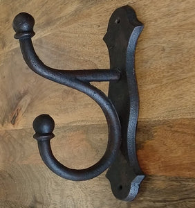 NEW Cast Iron Double Hook UH437