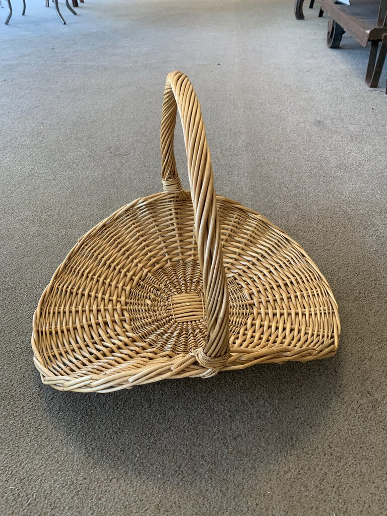 Natural Wicker Large Gathering Basket