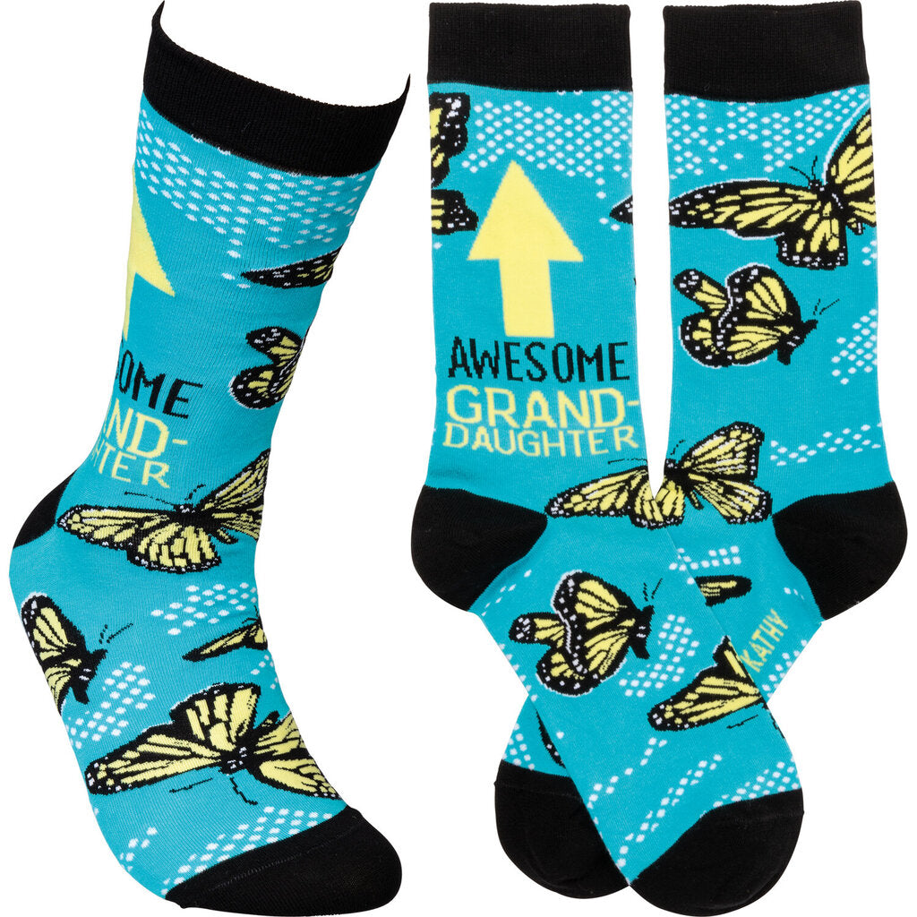 NEW Awesome Granddaughter Socks - 105932