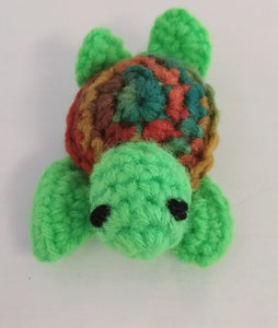 NEW Handcrafted Green/Multi Wool Sea Turtle N1 - Ecuador