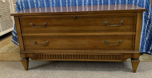 Vintage Lane Cedar Chest